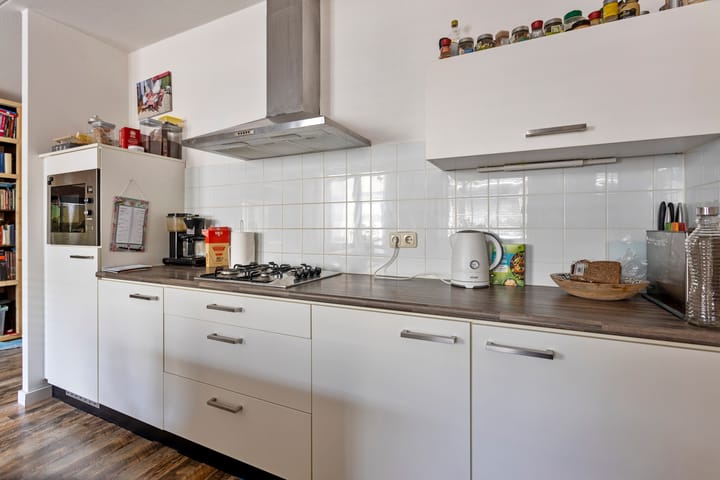 Foto 16 van Julianastraat 1-L