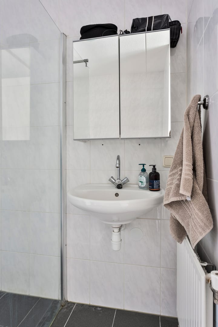 Foto 23 van Julianastraat 1-L