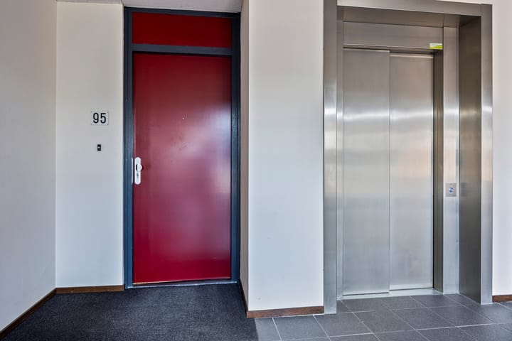 Foto 32 van Schuttersweg 95