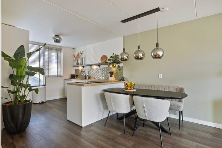 Foto 16 van Smaragd 55