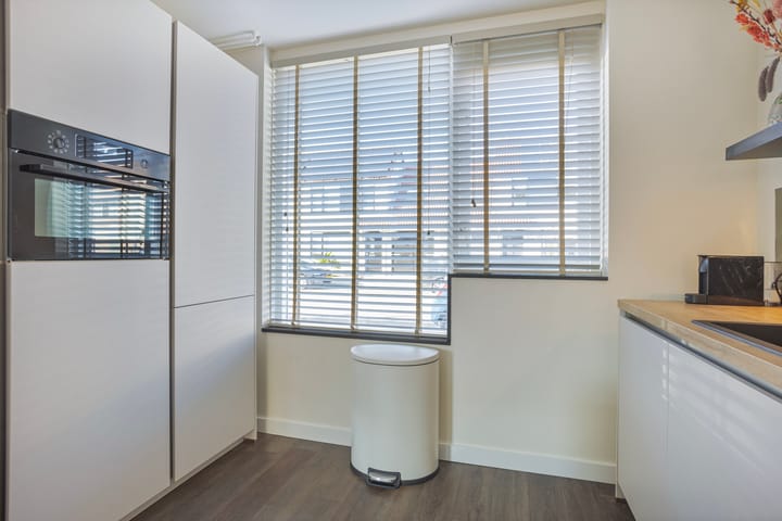 Foto 20 van Smaragd 55