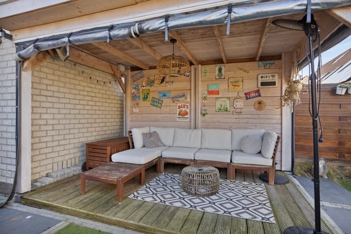 Foto 32 van Smaragd 55