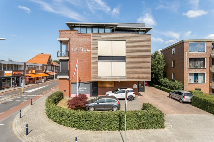 Foto 25 van Titus Brandsmastraat 112