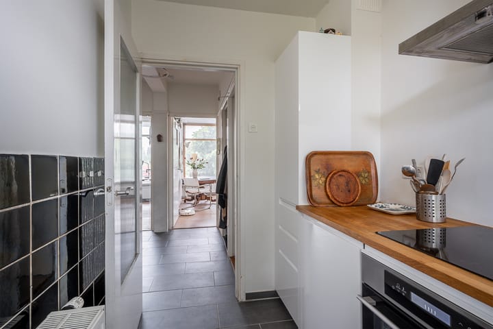 Foto 9 van Burgemeester Van Haarenlaan 1379