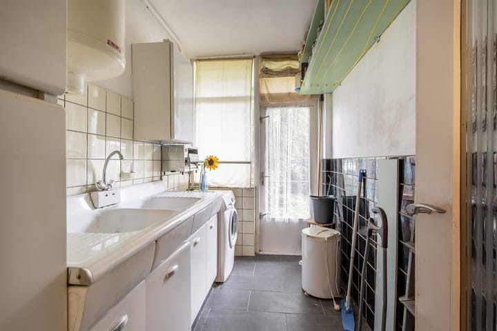 Foto 27 van Burgemeester Van Haarenlaan 1379