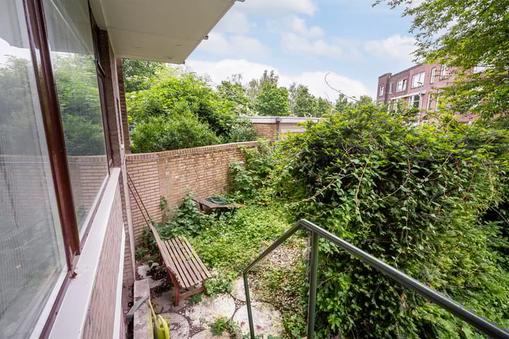 Foto 28 van Burgemeester Van Haarenlaan 1379