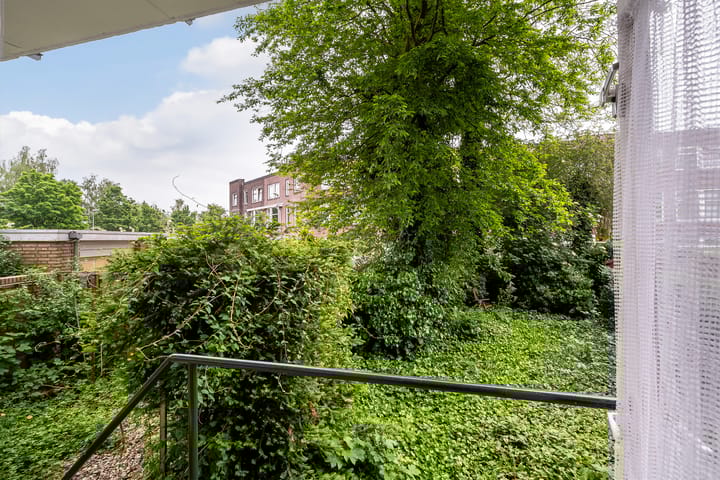 Foto 30 van Burgemeester Van Haarenlaan 1379