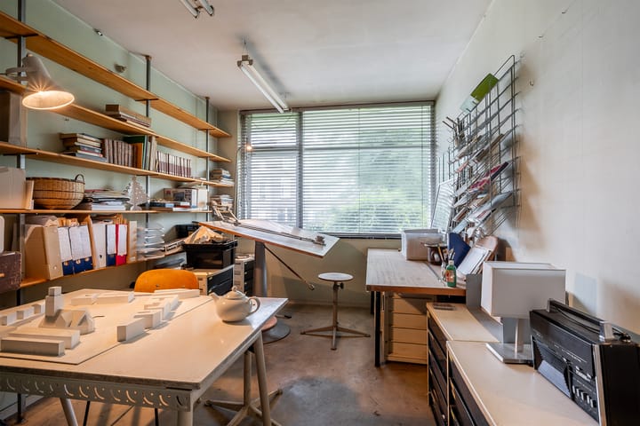 Foto 35 van Burgemeester Van Haarenlaan 1379