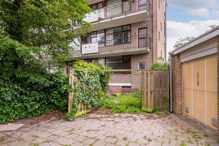 Foto 37 van Burgemeester Van Haarenlaan 1379