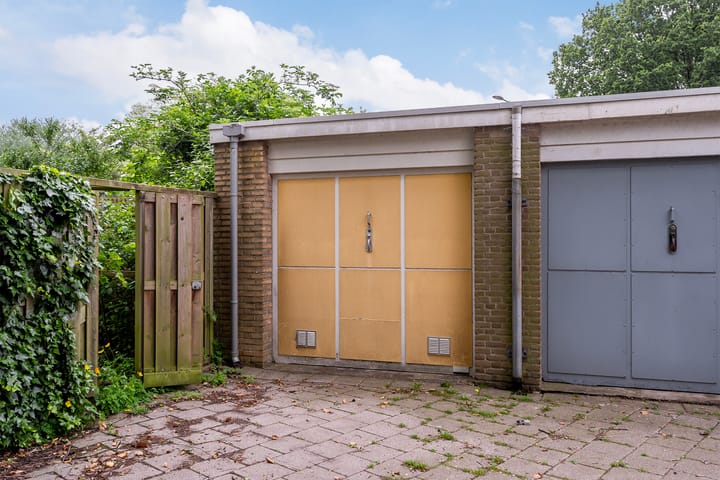 Foto 38 van Burgemeester Van Haarenlaan 1379