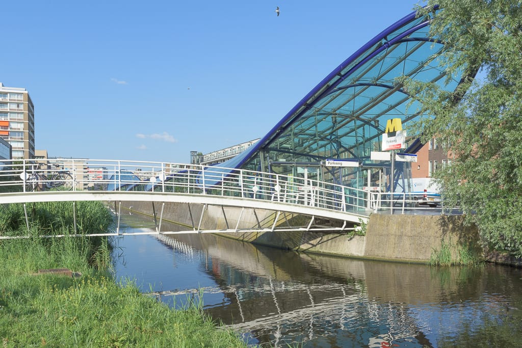 Foto 44 van Burgemeester Van Haarenlaan 1379