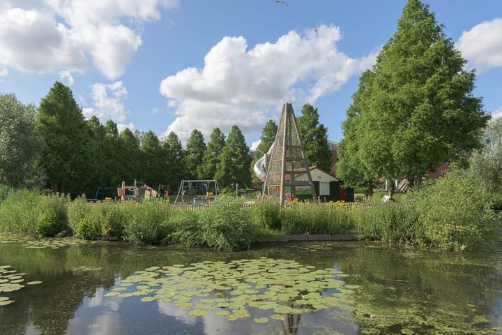 Foto 45 van Burgemeester Van Haarenlaan 1379