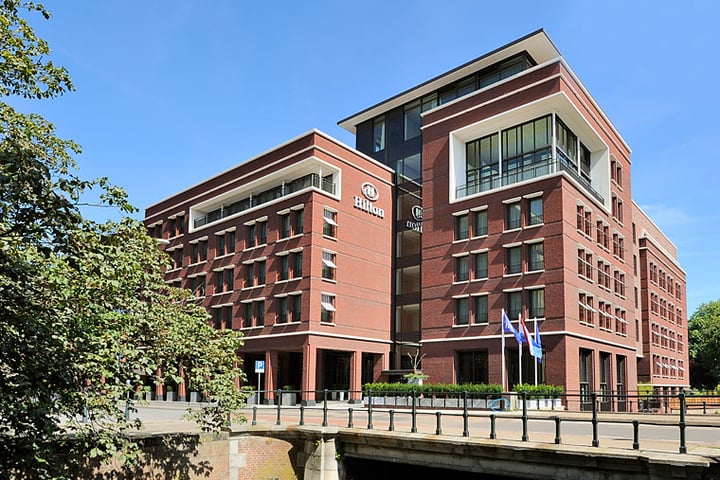 Zeestraat 25