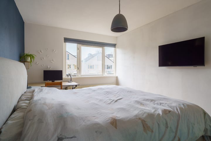 Foto 12 van Lou Costellostraat 21