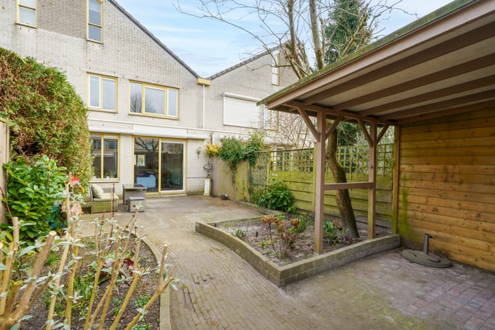 Foto 30 van Lou Costellostraat 21