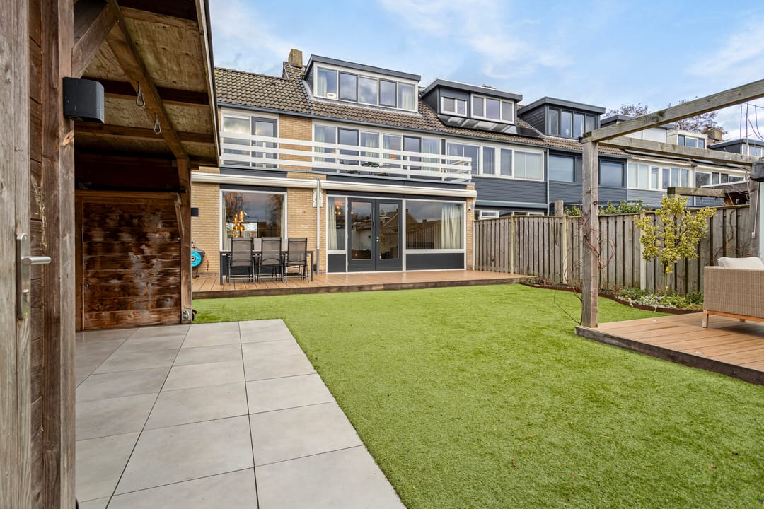 Photo 1 of Gouden Regen 6