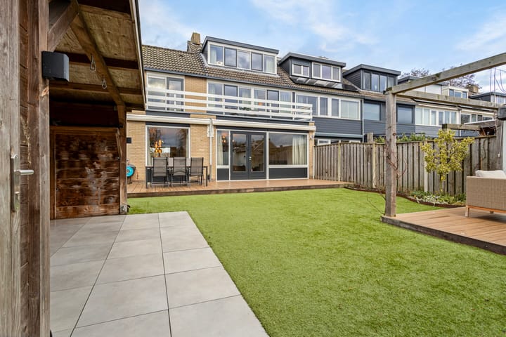 Foto 1 van Gouden Regen 6