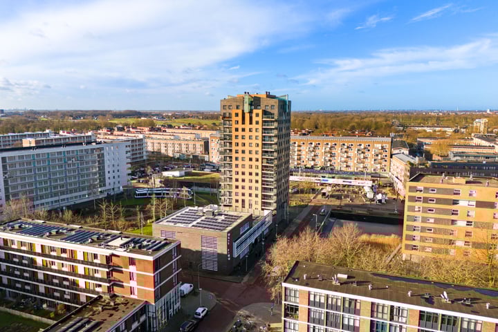 Bekijk foto 1 van Lambertus Zijlplein 112