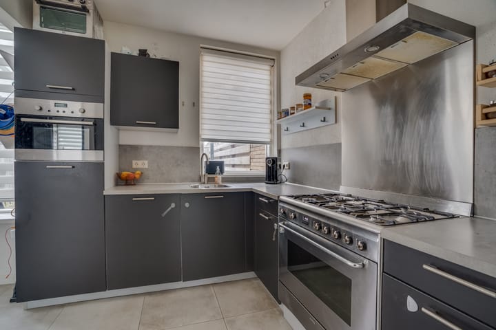 Foto 8 van Sluyterslaan 349