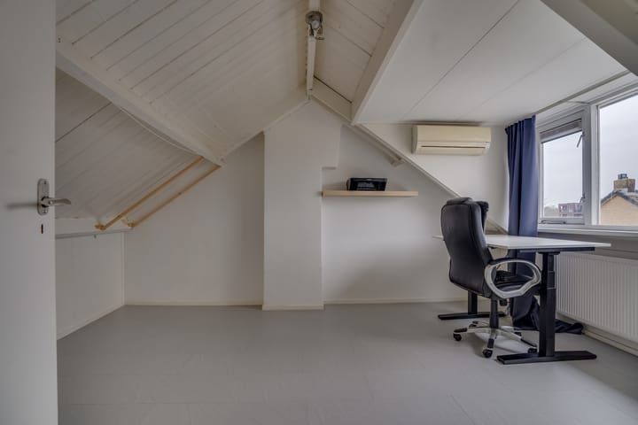 Foto 22 van Sluyterslaan 349