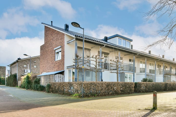 Foto 40 van Marathonstraat 21