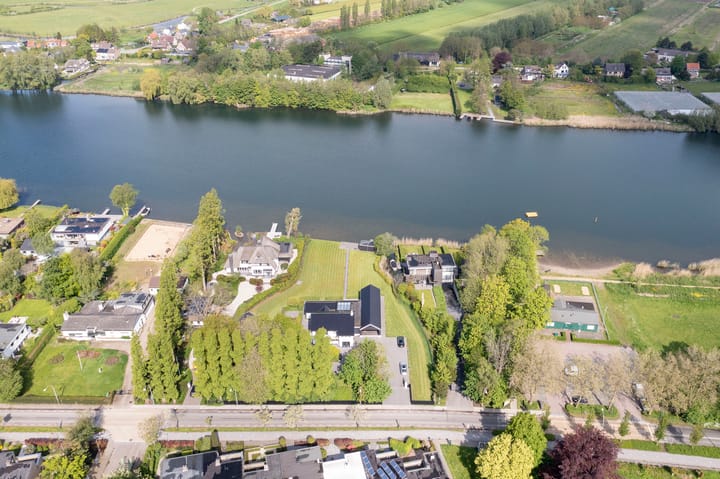 Photo 4 of Molenweg 35