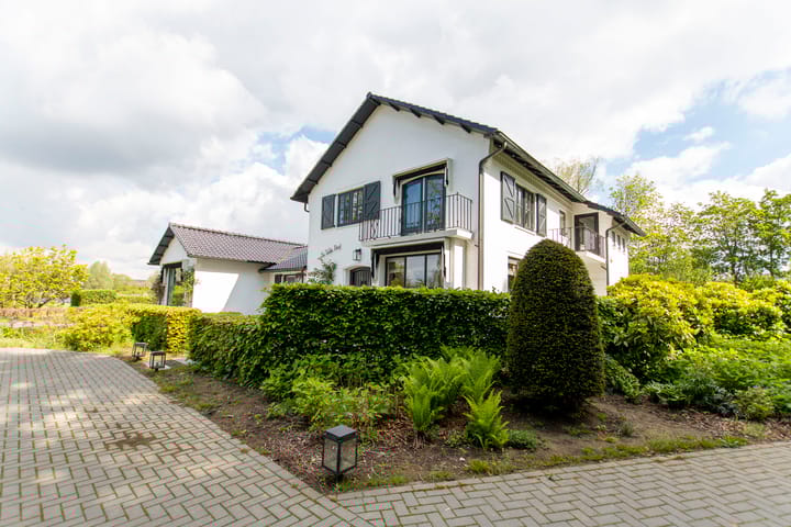 Photo 10 of Molenweg 35