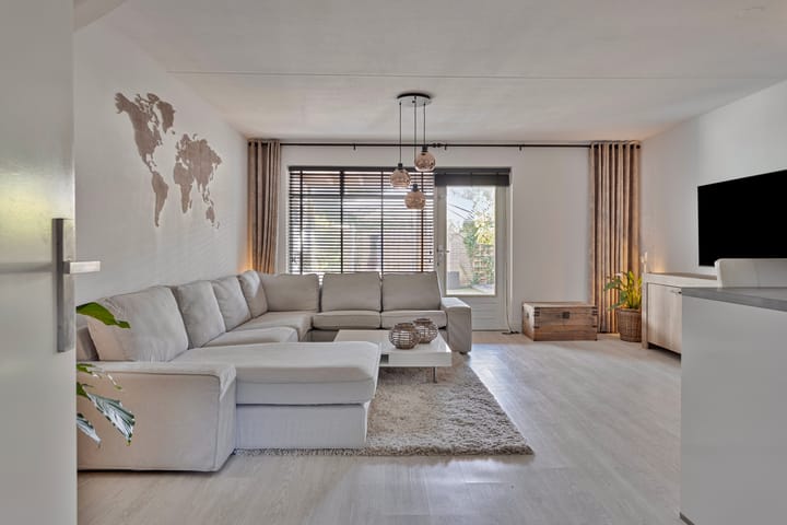 Foto 8 van Steenbank 10