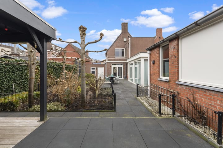 Foto 3 van Sophiastraat 2