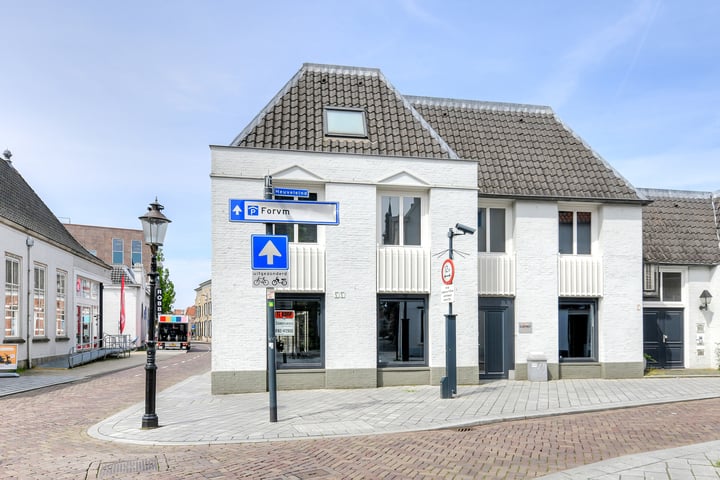 Heuveleind 11, Oosterhout (NB)