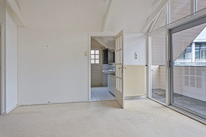 Photo 28 of Hoofdstraat 113-A