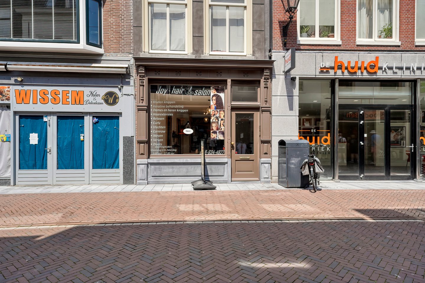 View photo 1 of Haarlemmerstraat 196-A