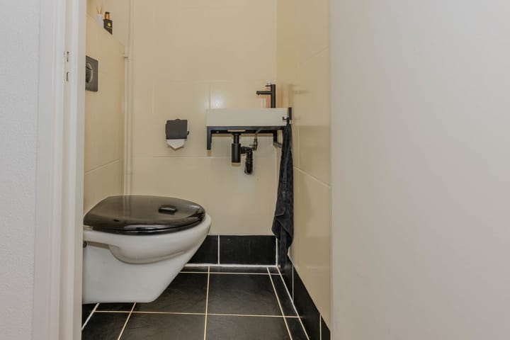 Foto 8 van Wijnruitstraat 43