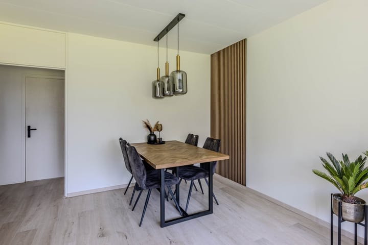 Foto 15 van Wijnruitstraat 43