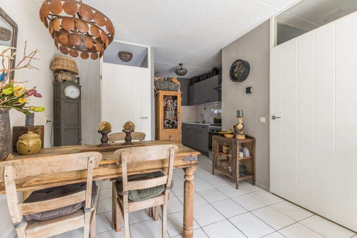 Foto 11 van Mahatma Ghandhihof 10