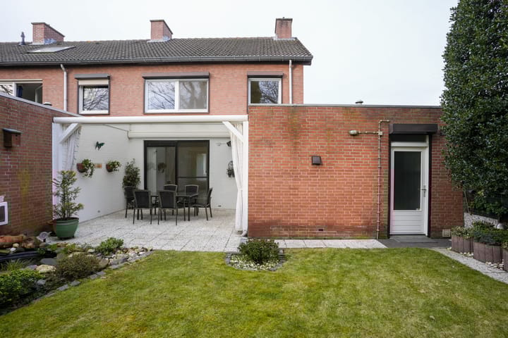 Foto 25 van Wilderbeek 10