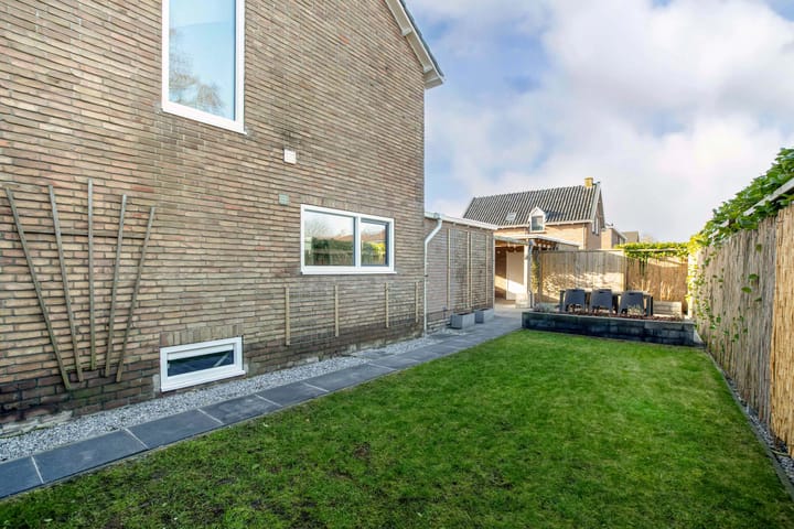 Foto 45 van Torenstraat 105