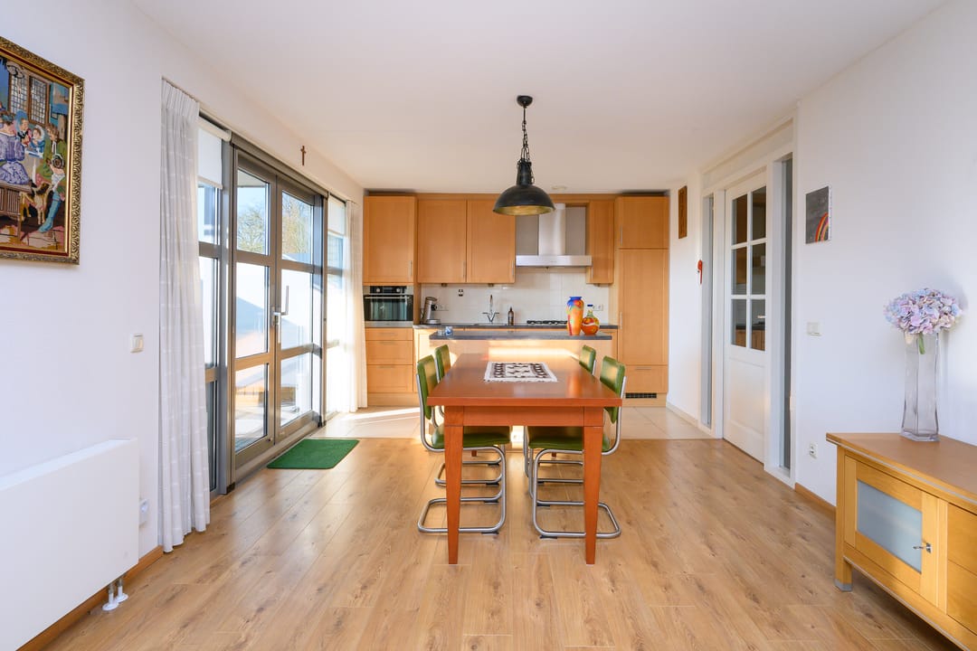 Foto 13 van Burgemeester Dekkerstraat 16