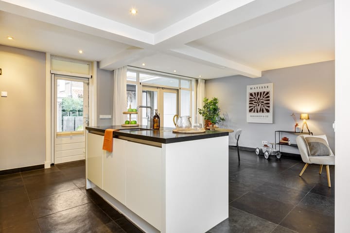 Foto 10 van Tuinstraat 60