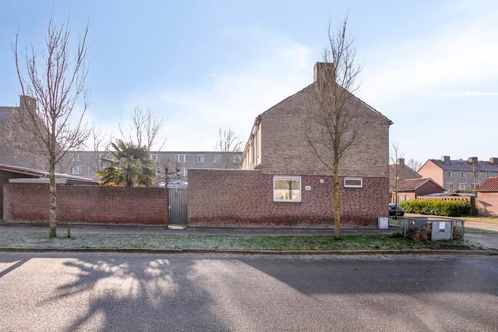 Foto 25 van Julianastraat 16