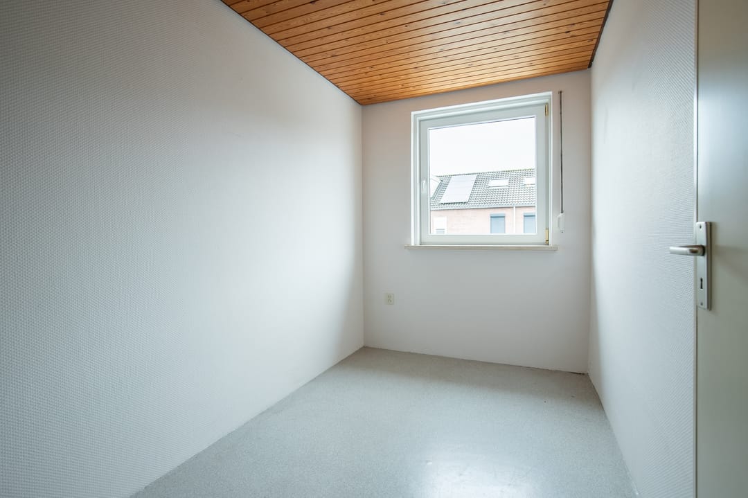 Photo 13 of Koempel 84