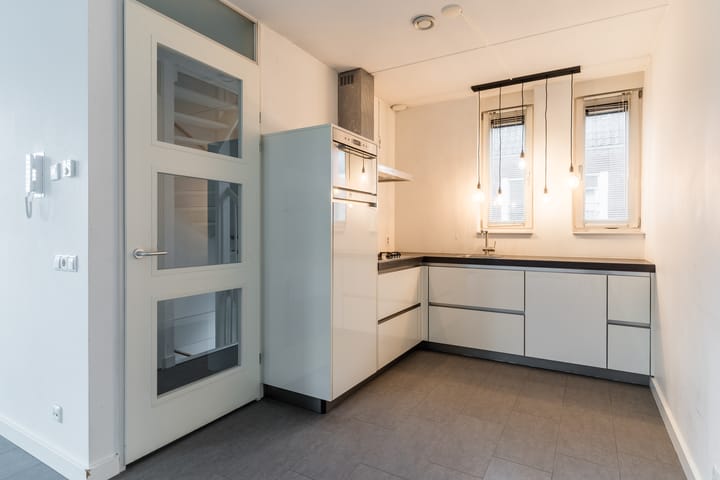 Foto 3 van De Jonghstraat 1