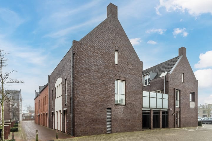 Foto 8 van De Jonghstraat 1