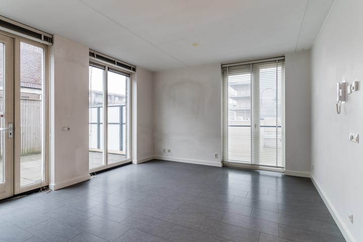 Foto 17 van De Jonghstraat 1