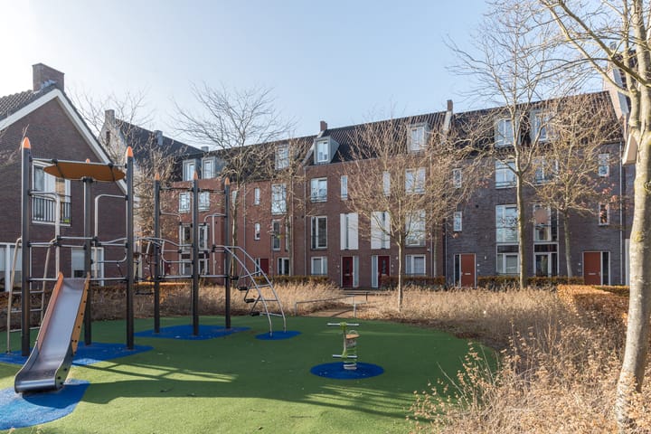 Foto 36 van De Jonghstraat 1