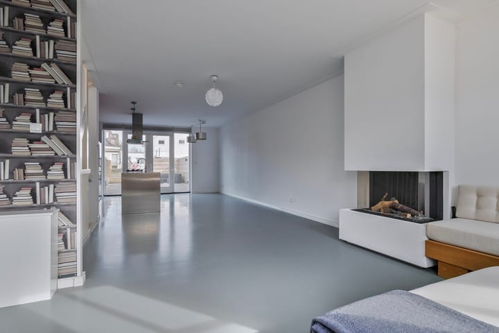 Foto 2 van Plaspoelstraat 67