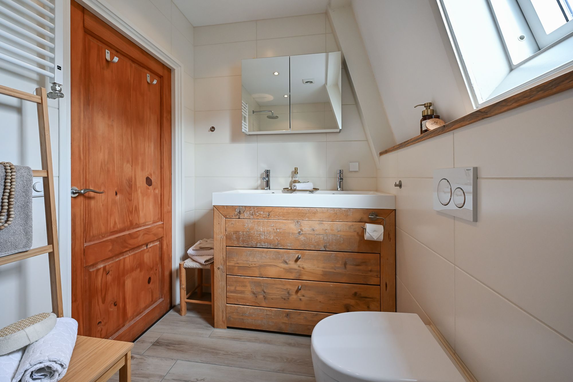 Foto 24 van Overtoom 18