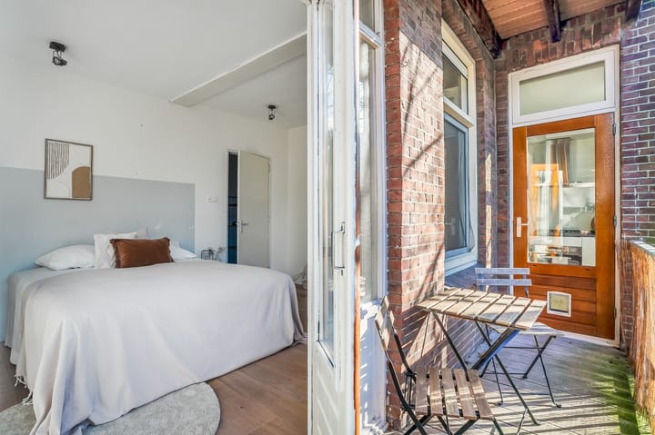 Photo 11 of Henrick de Keijserplein 12-2