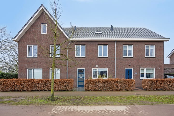 Foto 1 van Valkappel 9