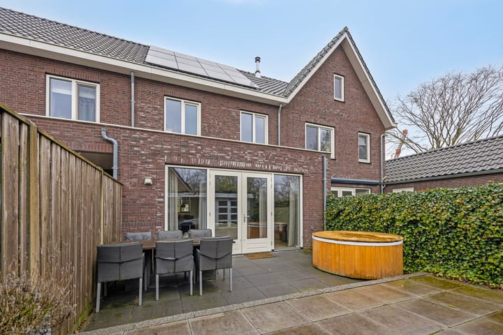 Foto 20 van Valkappel 9